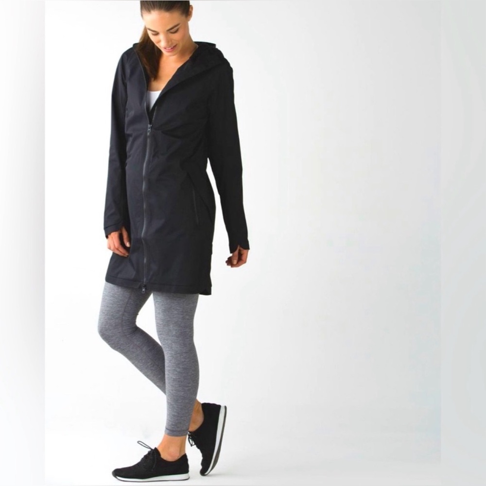 Lululemon Black “Definitely Raining” Jacket - Size 4